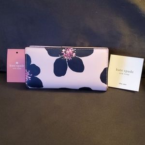 Kate Spade Slim bilfold wallet